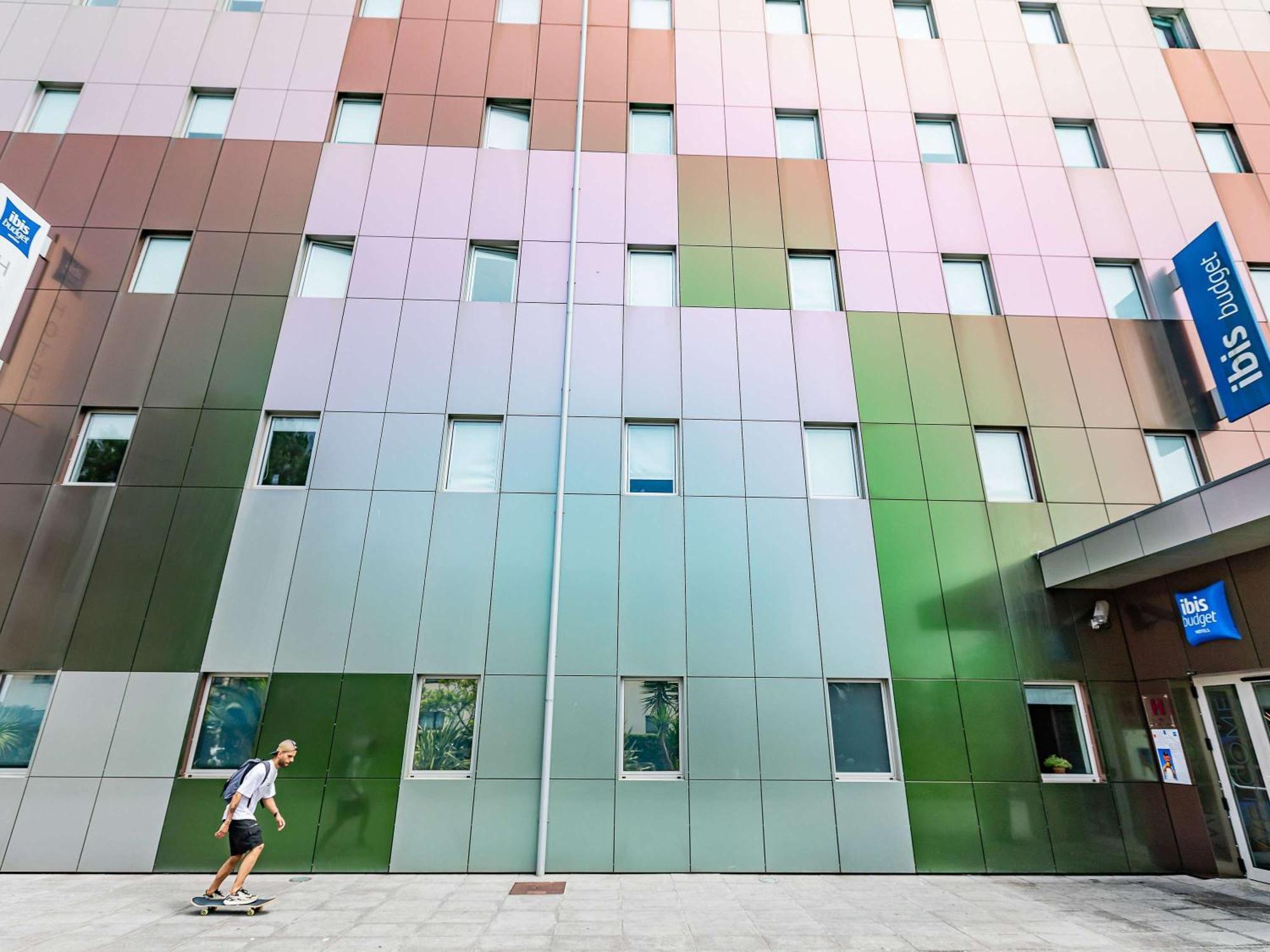 Hotel Ibis Budget Porto Gaia *