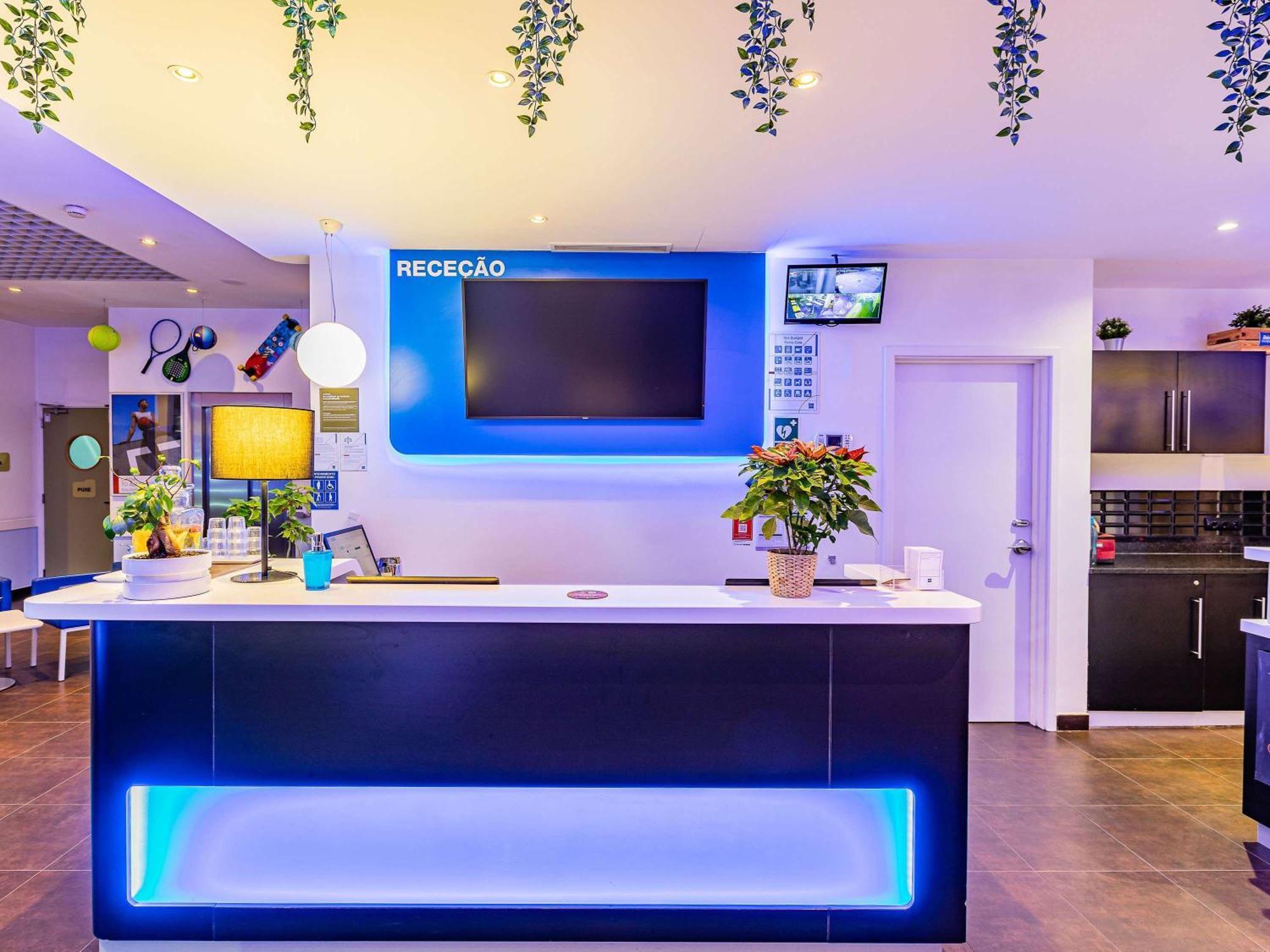 Hotel Ibis Budget Porto Gaia *